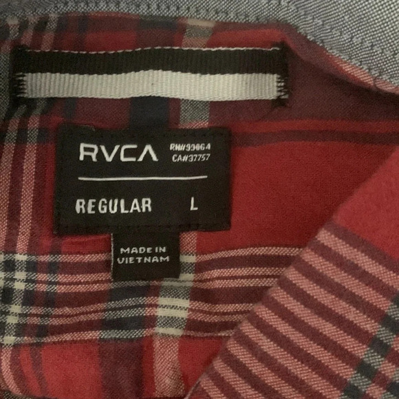 Rvca Men’s size large short sleeve button down shirt plaid red navy cream gray - Picture 3 of 8